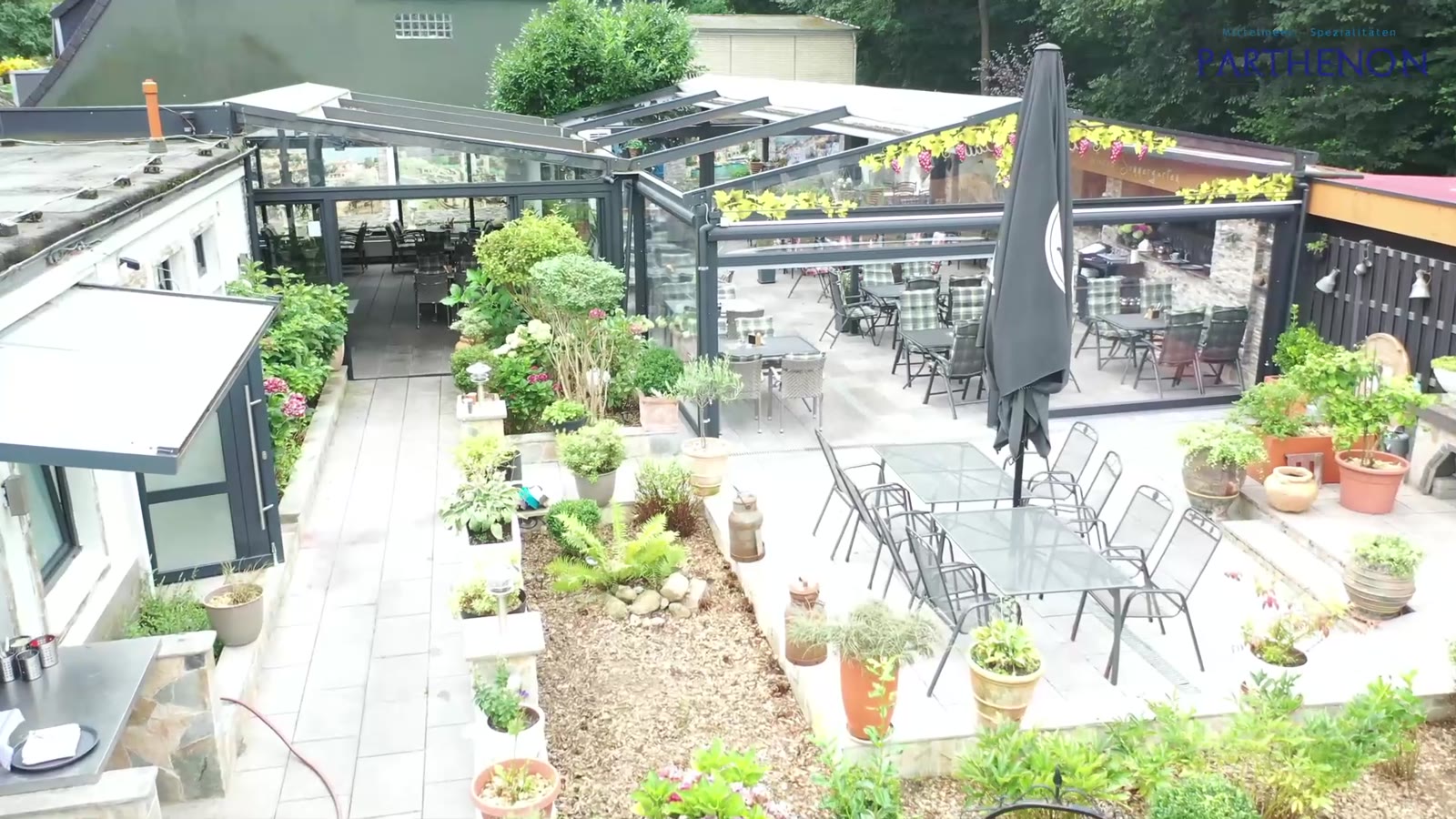 Gastraum des Restaurant Parthenon &ndash; Standbild zum Ambiente-Film